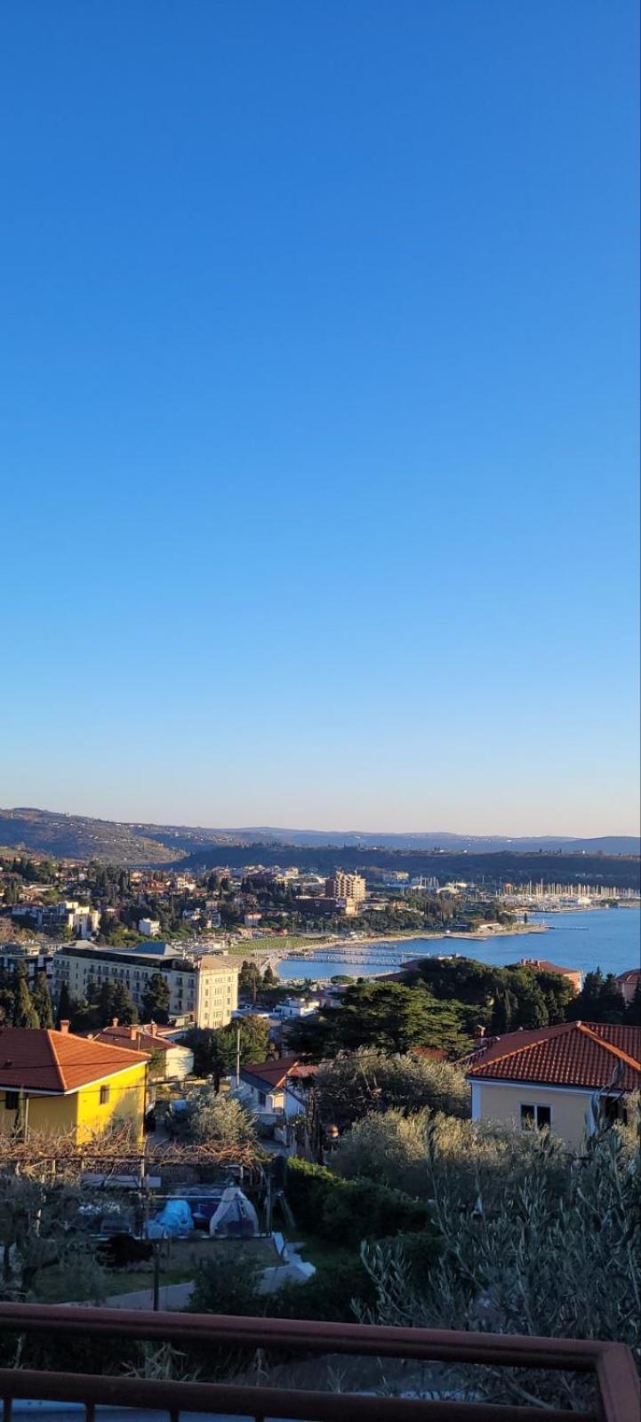 Panoramic View Near The Beach In Portotoz+P Apartamento Portorož Exterior foto